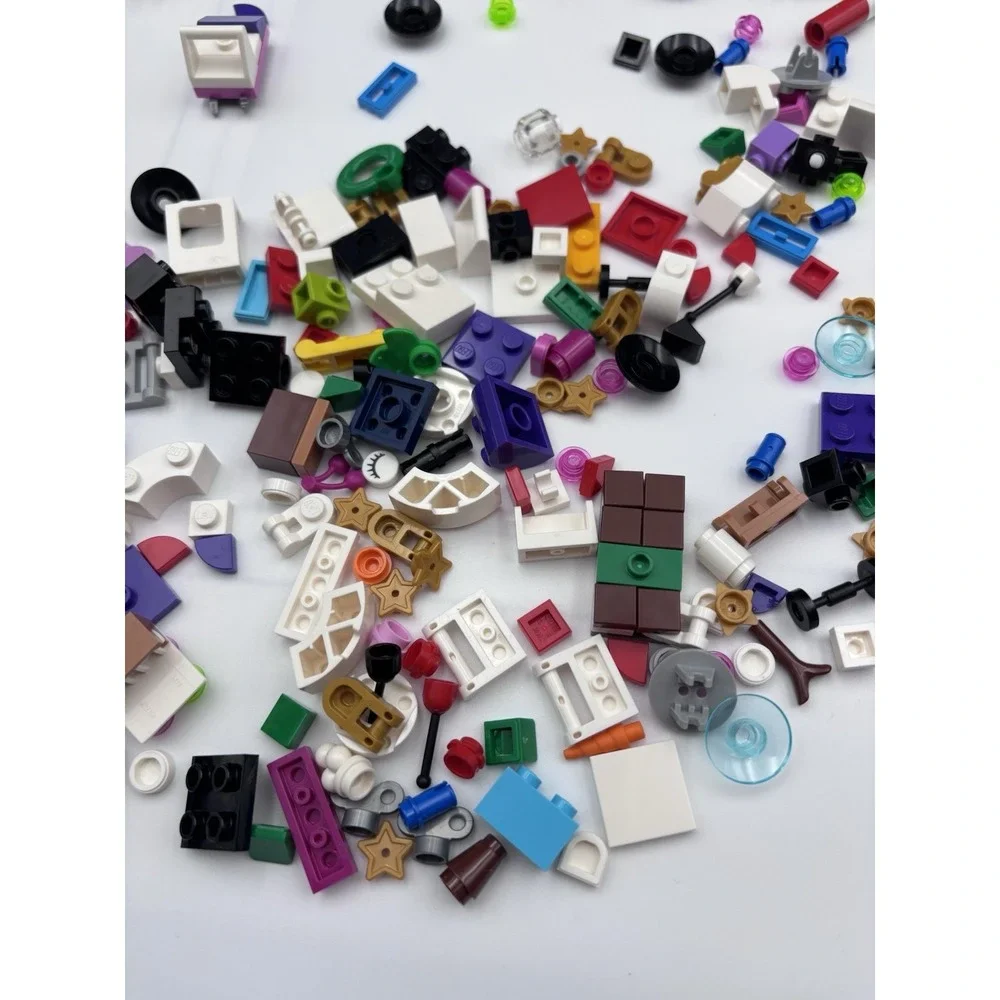 Lego‎ Legos, And More Legos. 3283.